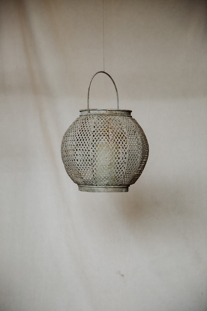 Round Mesh Lanterns