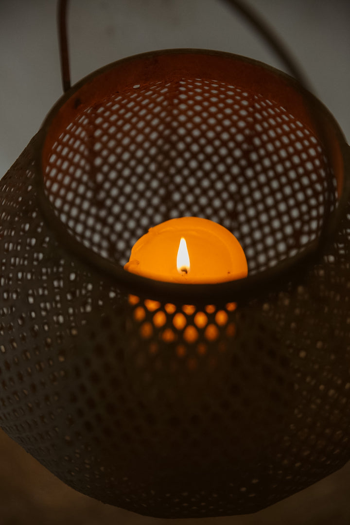 Round Mesh Lanterns